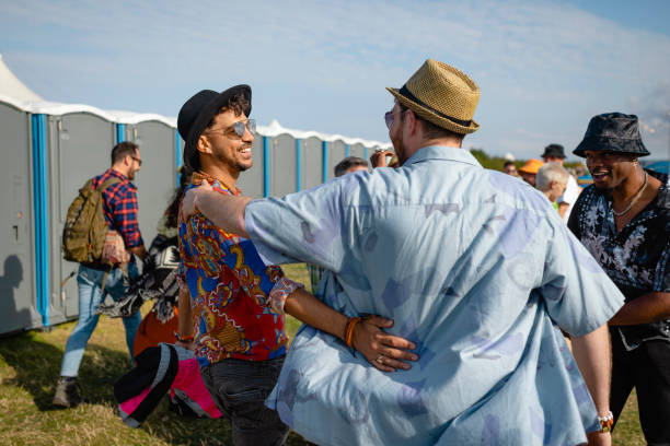 Best Luxury portable toilet rental  in Danvers, IL
